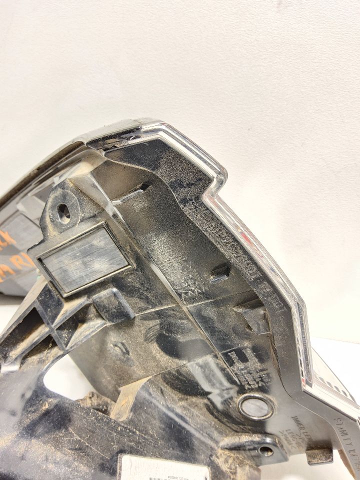 2020 SUBARU LEGACY Right TAIL LAMP - 799 — photo 8