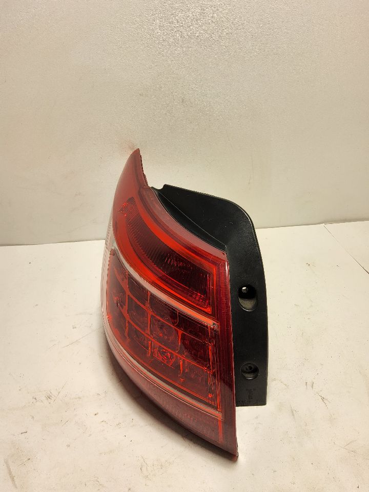 2010 KIA SPORTAGE Left TAIL LAMP - 810