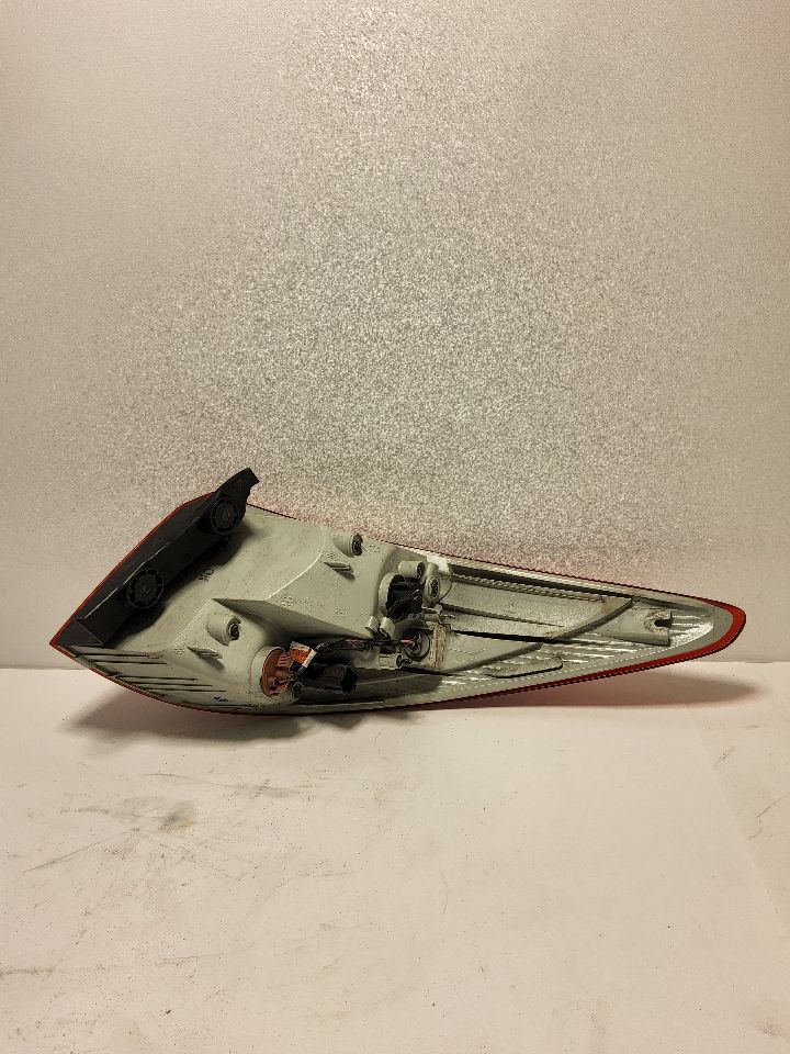 2012 HYUNDAI TUCSON Left TAIL LAMP - 816 — photo 5