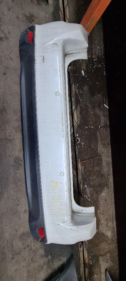 2017 SUBARU IMPREZA BUMPER ASSY, REAR - 8202 — photo 1