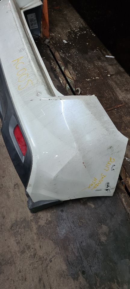 2017 SUBARU IMPREZA BUMPER ASSY, REAR - 8202 — photo 2