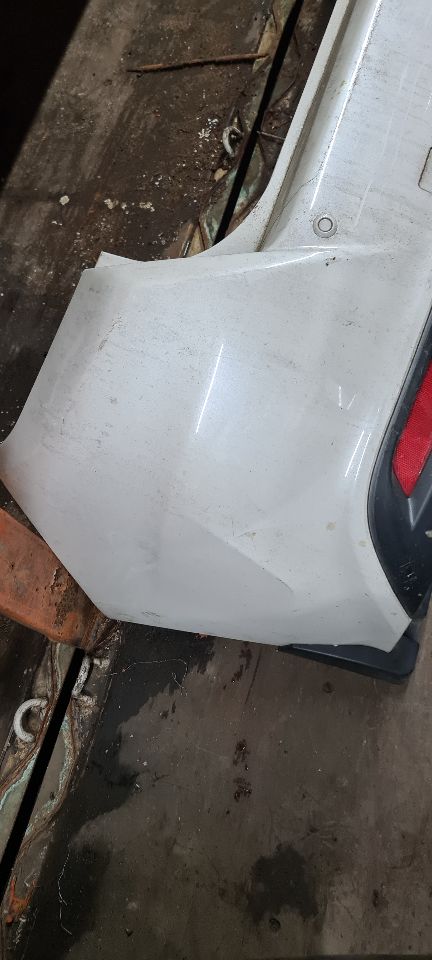 2017 SUBARU IMPREZA BUMPER ASSY, REAR - 8202 — photo 4