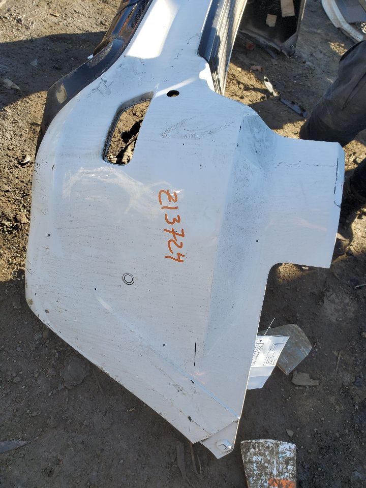 2017 JEEP GRAND CHEROKEE 8cyl 6.4 Liter Hemi BUMPER ASSY, REAR - 8218