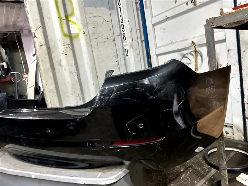 2012 BMW 535i BUMPER ASSY, REAR - 8240 — photo 2