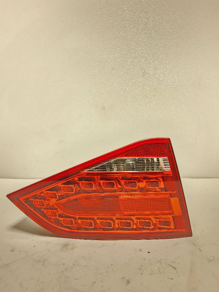 2011 AUDI A4 Left TAIL LAMP - 825 — photo 1