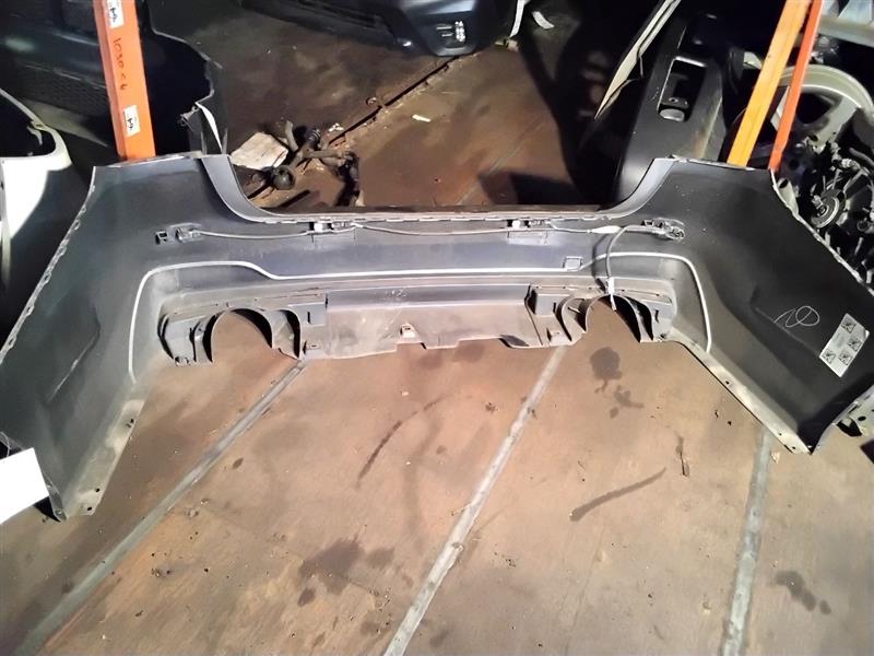 2020 SUBARU LEGACY BUMPER ASSY, REAR - 8264 — photo 1