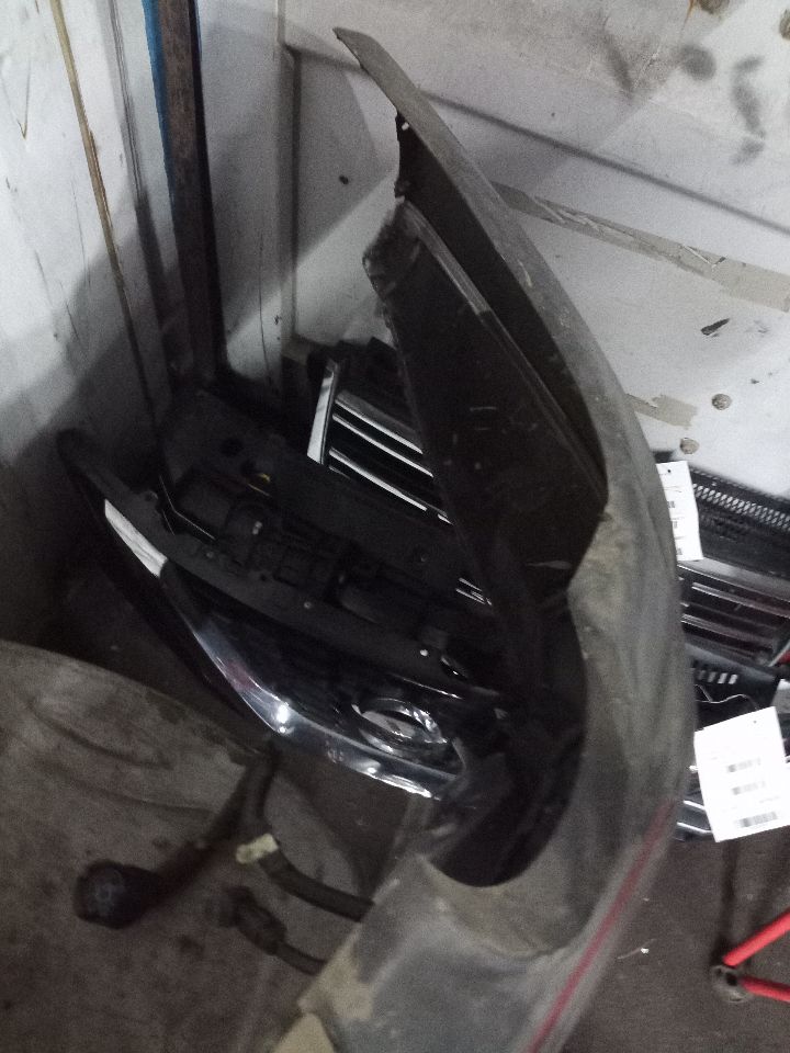 2015 FORD EXPLORER BUMPER ASSY, REAR - 8363 — photo 5