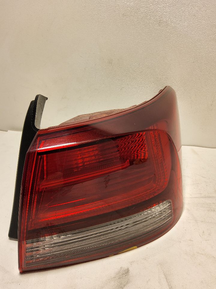 2020 KIA RIO Right TAIL LAMP - 846