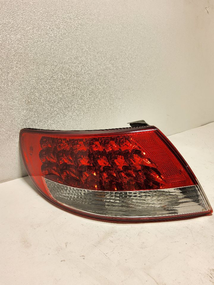 2011 HYUNDAI AZERA Left TAIL LAMP - 848 — photo 3