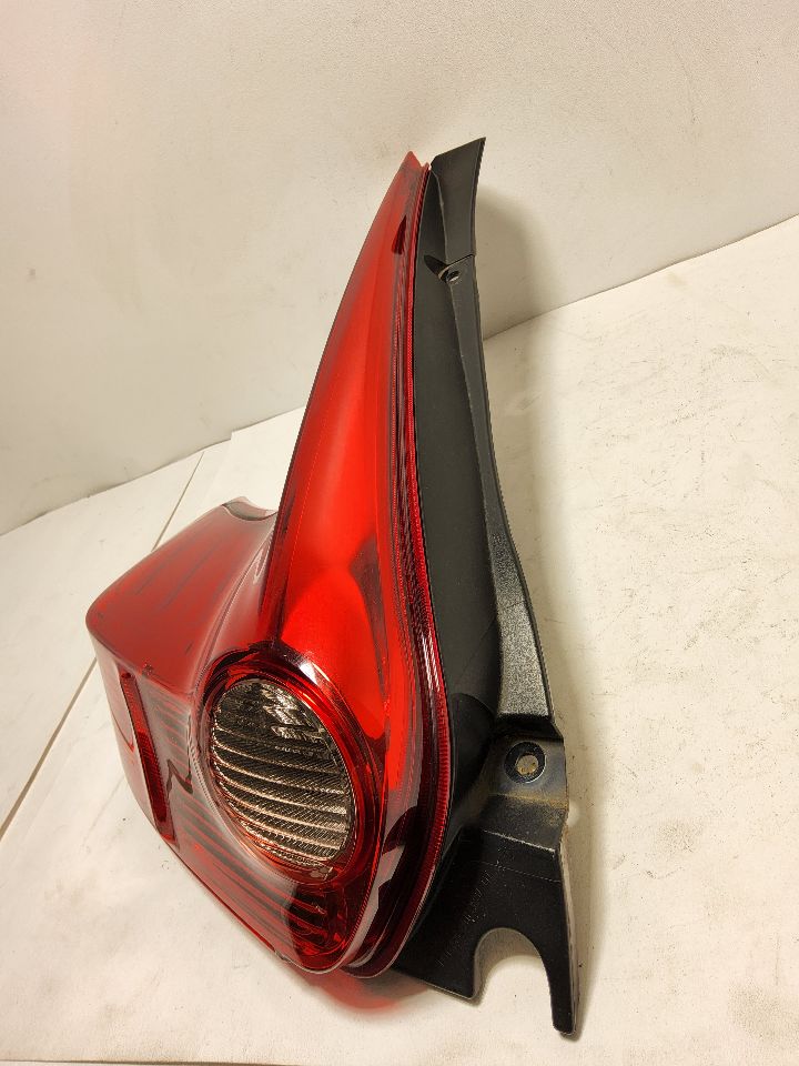2012 NISSAN JUKE Left TAIL LAMP - 850 — photo 2