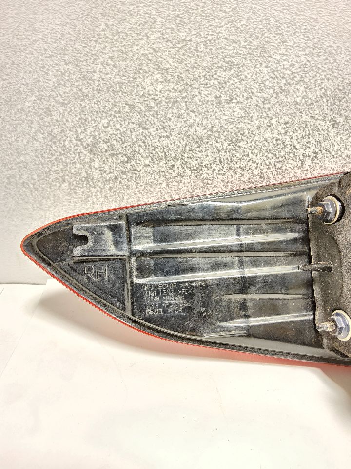 2015 HYUNDAI SONATA Right TAIL LAMP - 852 — photo 7