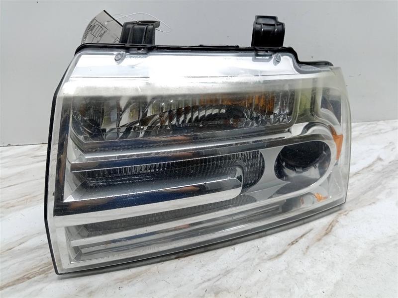 2007 LINCOLN NAVIGATOR 8cyl Gasoline 5.4 3-valv Left HEADLAMP ASSEMBLY - 93250 — photo 2