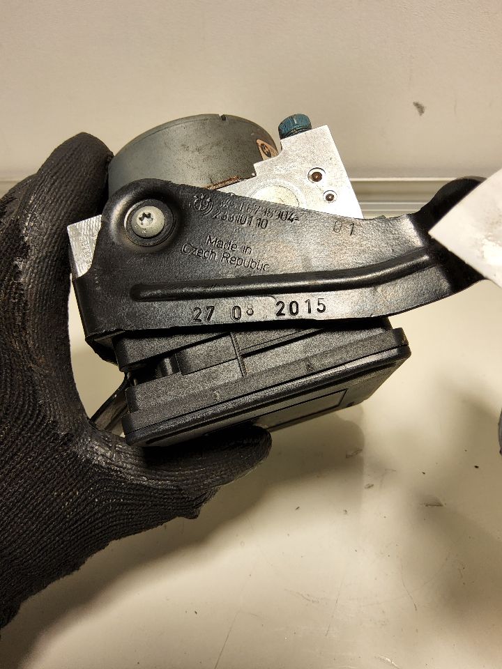 2016 BMW 320i Anti-lock Brake Pts - 983 — photo 7