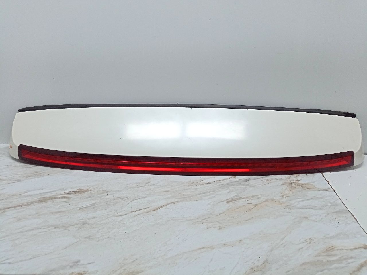 2007 CADILLAC ESCALADE ESV 8cyl 6.2 liter gasoline TAIL LAMP - 98865