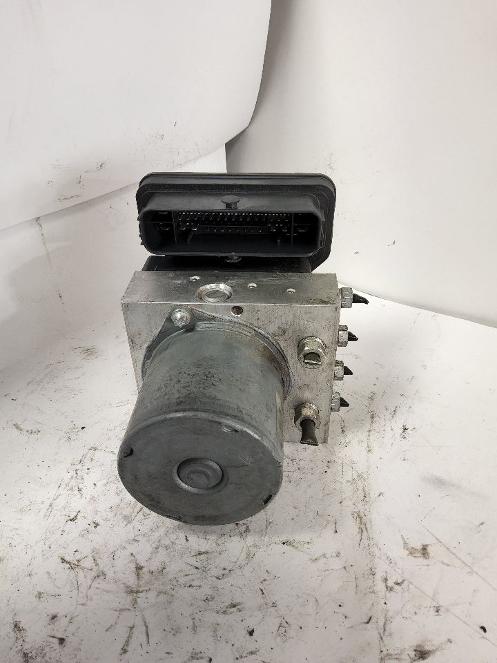 2019 SUBARU LEGACY Anti-lock Brake Pts - 989 — photo 6