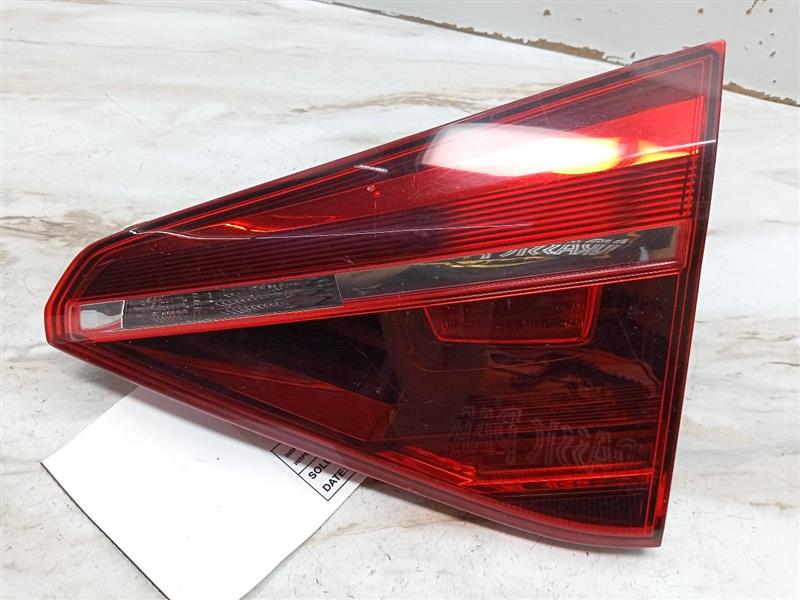 2017 VOLKSWAGEN PASSAT Left TAIL LAMP - 99513