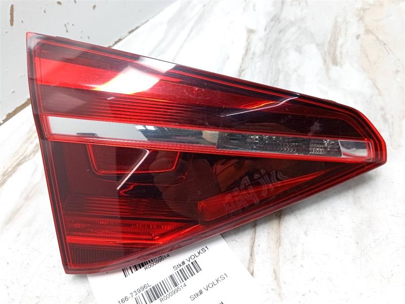 2017 VOLKSWAGEN PASSAT Left TAIL LAMP - 99514