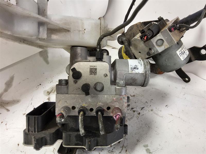 2015 KIA OPTIMA Anti-lock Brake Pts - 996 — photo 2